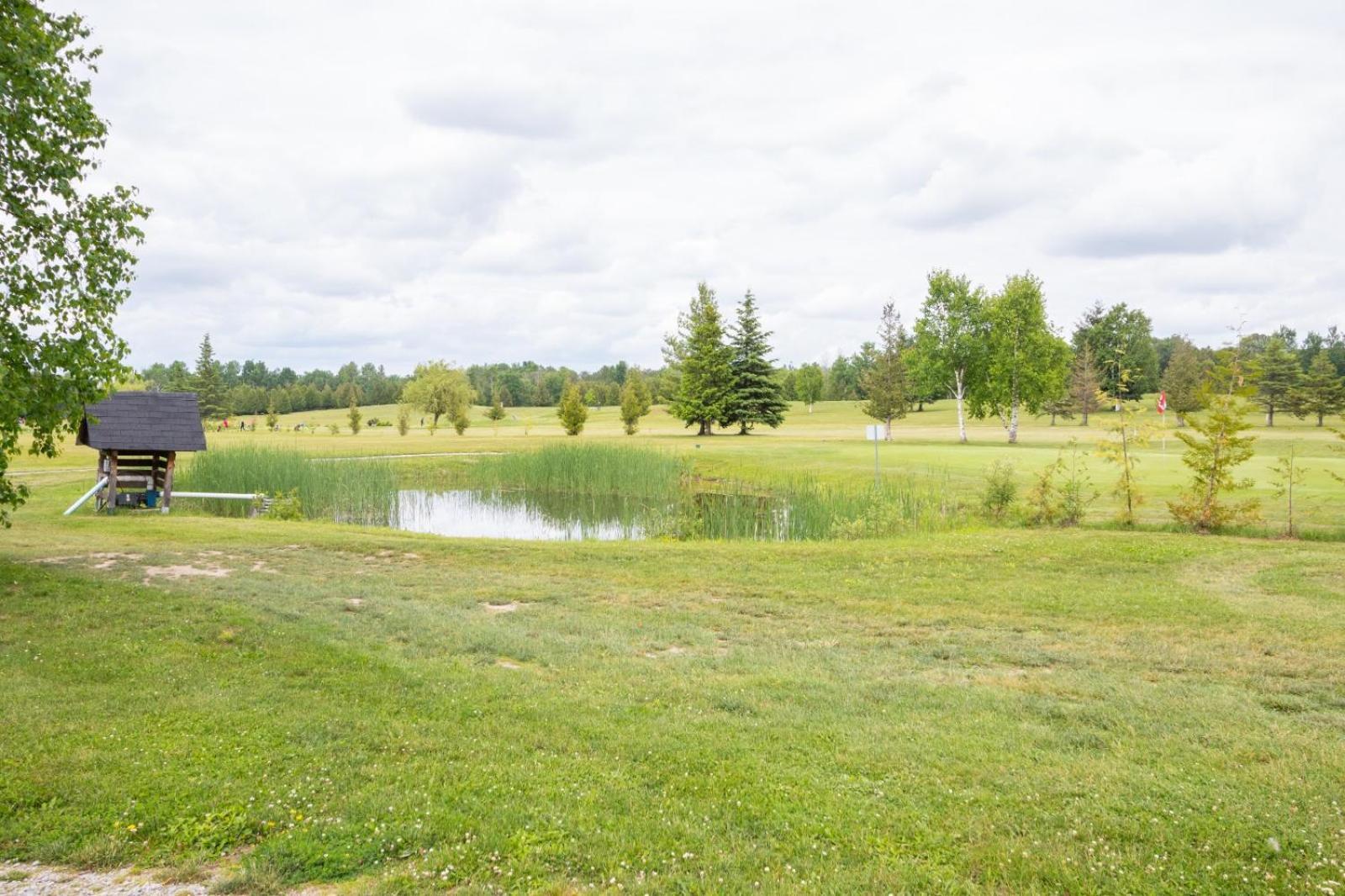 Deer Run Cottage- Golf Course Cottage Kawartha Lakes Exterior photo